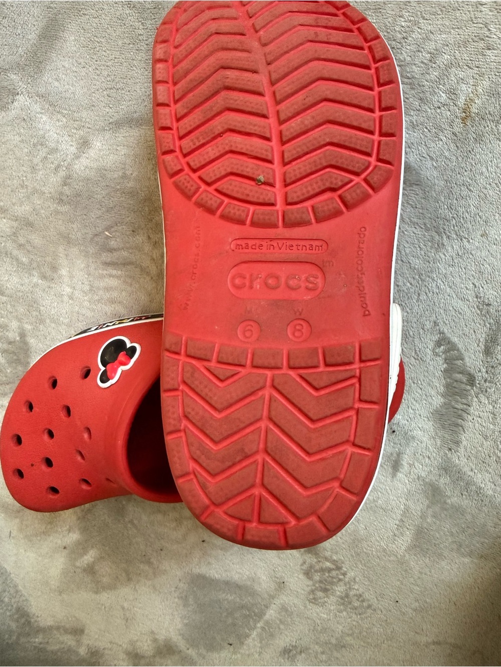 Crocs xDisney' Minnie Mouse Red - Picture 3 of 4